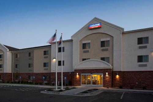 Фотография гостиницы Candlewood Suites Craig-Northwest, an IHG Hotel