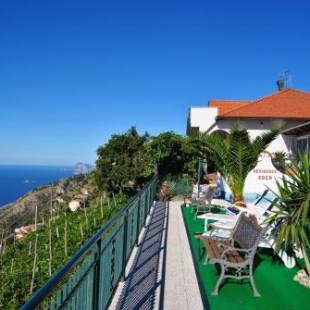 Фотографии мини отеля
Residence Eden