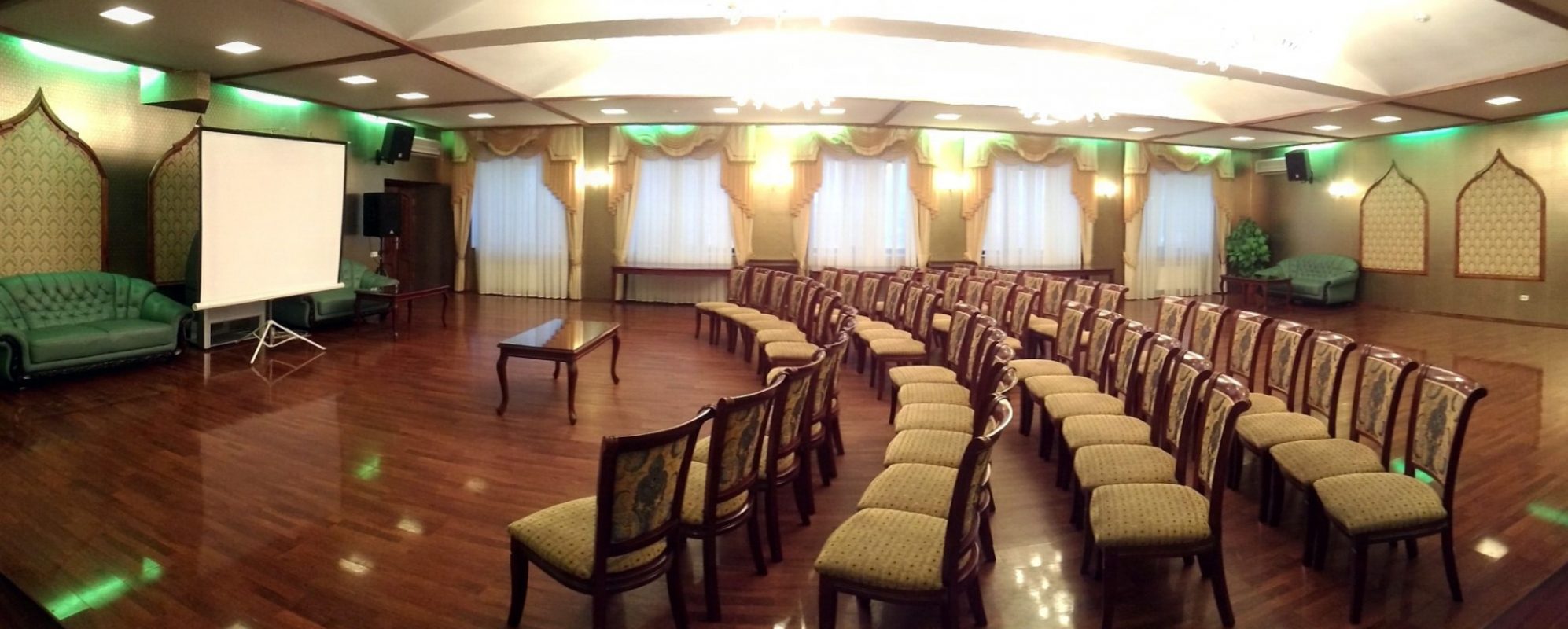 Фотографии конференц-зала Томирис