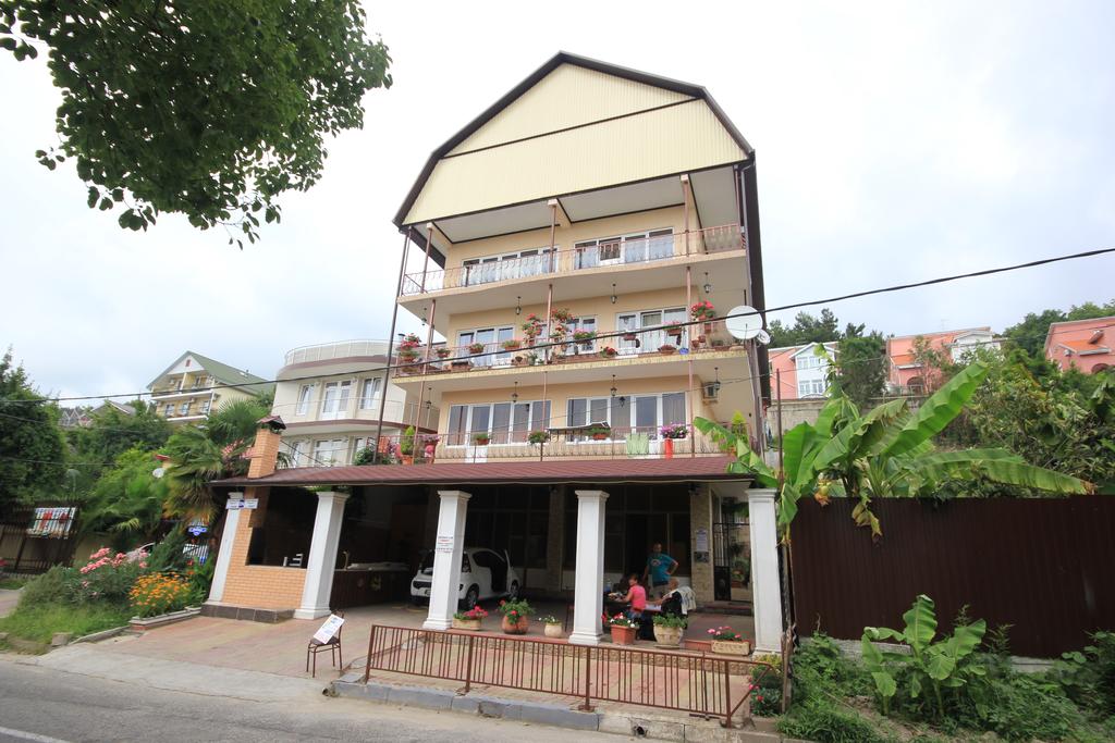 Фотография гостевого дома Южный