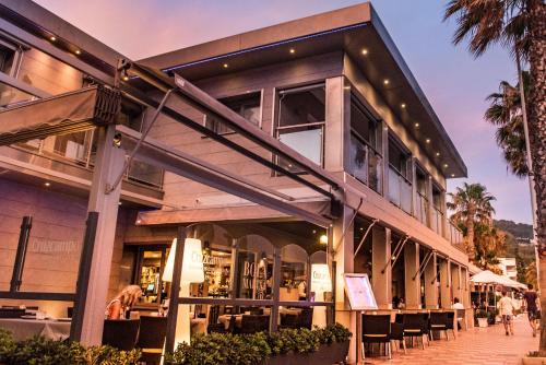 Фотография гостевого дома La Caleta Bay