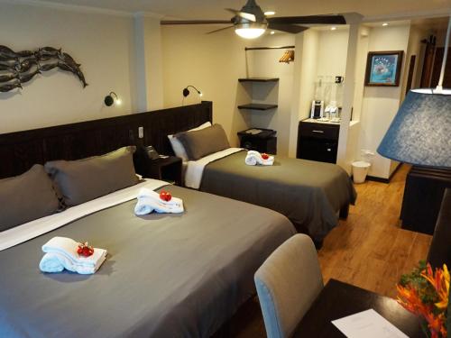 Фотография гостиницы Palau Central Hotel