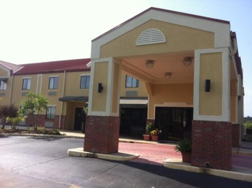 Фотография гостиницы America's Best Inns Flowood