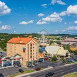 Фотография гостиницы Mountain Vista Inn & Suites - Parkway