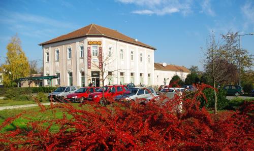 Фотография гостиницы Körös Panzió és Étterem