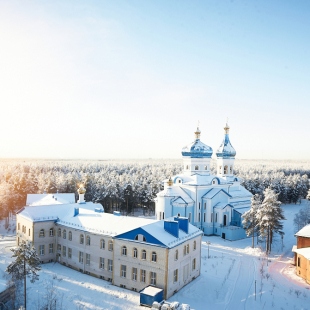 Фотография квартиры 2-к. полноценная квартира, класса люкс, с панорамой на храмовый комплекс