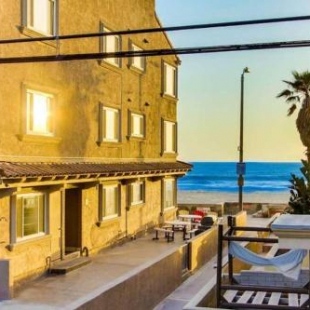 Фотография гостевого дома 200-Surf Stars Penthouse