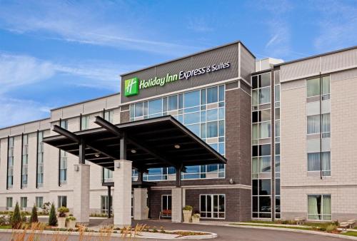 Фотография гостиницы Holiday Inn Express Hotel & Suites Saint - Hyacinthe, an IHG Hotel