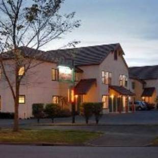 Фотографии мотеля 
            Cumberland Court Motel