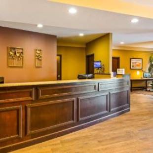 Фотографии гостиницы 
            Best Western Paradise Inn