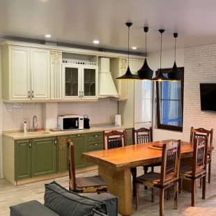 Фотография квартиры Апартаменты Эко Дом в Жк Катерина Альпик с видом на горы и террасой