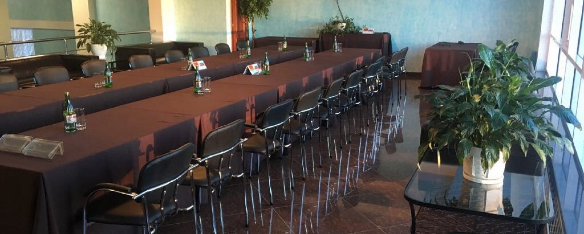 Фотографии конференц-зала Зал для совещаний