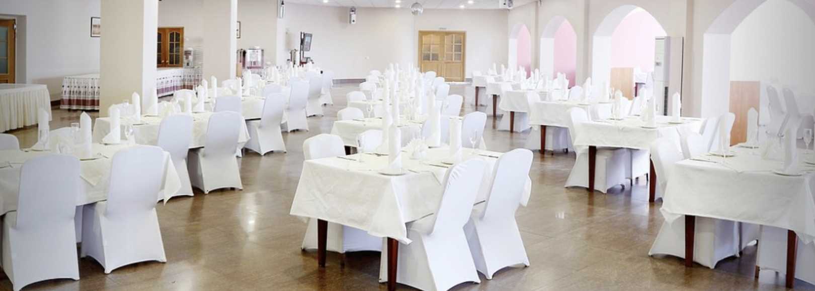 Фотография банкетного зала Ресторанный зал АМАКС отель Россия