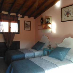 Фотографии гостевого дома
Castillo Alto