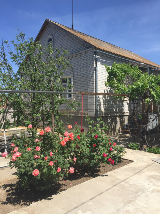 Фотографии Коттеджа 
            Частный дом для отпуска Волны Кизани