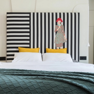 Фотография квартиры Квартира Величественная сталинка на набережной в историческом центре города-героя.