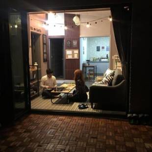 Фотографии гостевого дома 
            Us On Earth