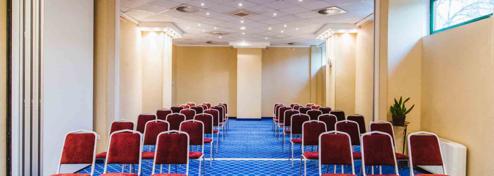 Фотография конференц-зала Тургенев