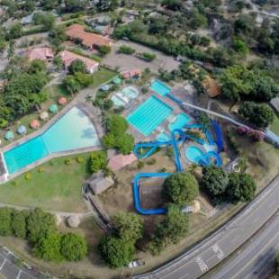 Фотография гостиницы Hotel y Parque Acuatico Agua Sol Alegria