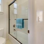 Фотография гостевого дома Oceanside Sunset Shores