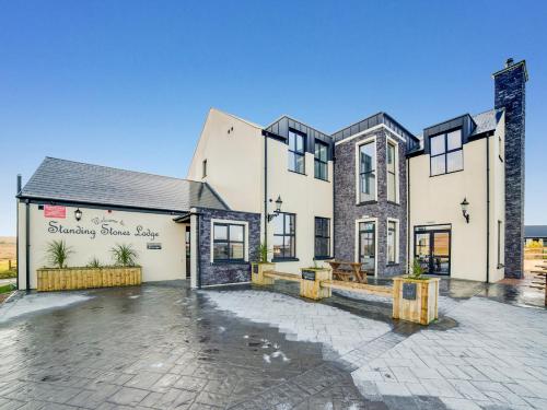 Фотография гостиницы Standing Stones Lodge