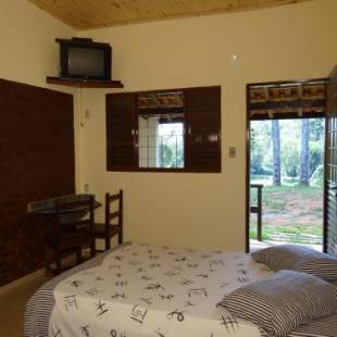 Фотографии гостиницы 
            Recanto dos Carvalhos - Pousada Camping