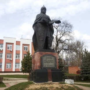 Фотография памятника Памятник Д. Кондыреву