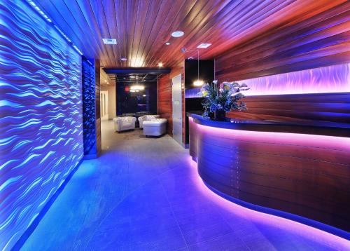 Фотография гостиницы Condor Hotel Brooklyn