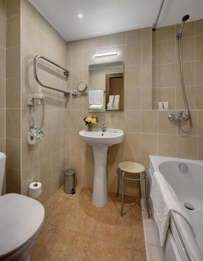 Фотография гостиницы Парк Тауэр Отель