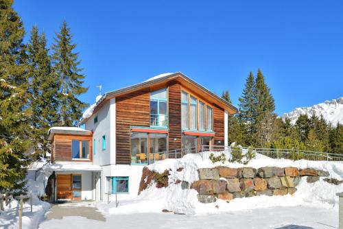 Фотография гостевого дома Golden Peaks Ferienhaus