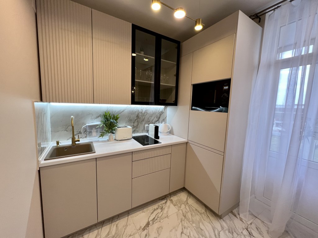 Фотография квартиры Апартаменты Дизайнерская квартира в Жк Российский с панорамной лоджией