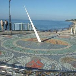 Фотография достопримечательности Солнечные часы