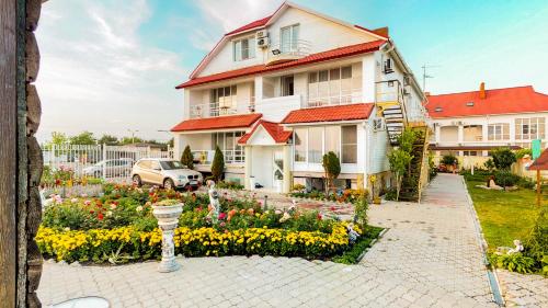 Фотография гостевого дома Крутой берег