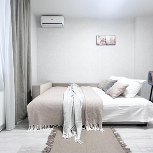 Фотография квартиры Апартаменты Прекрасная Студия для Двоих с Лоджией в Батайске