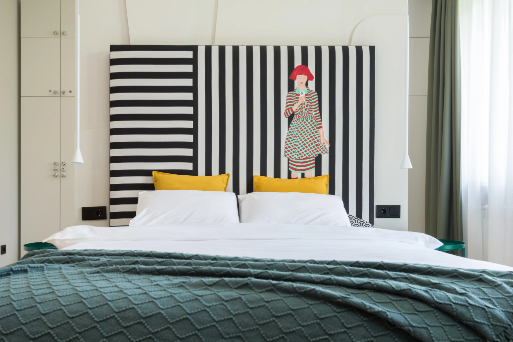 Фотография квартиры Квартира Величественная сталинка на набережной в историческом центре города-героя.