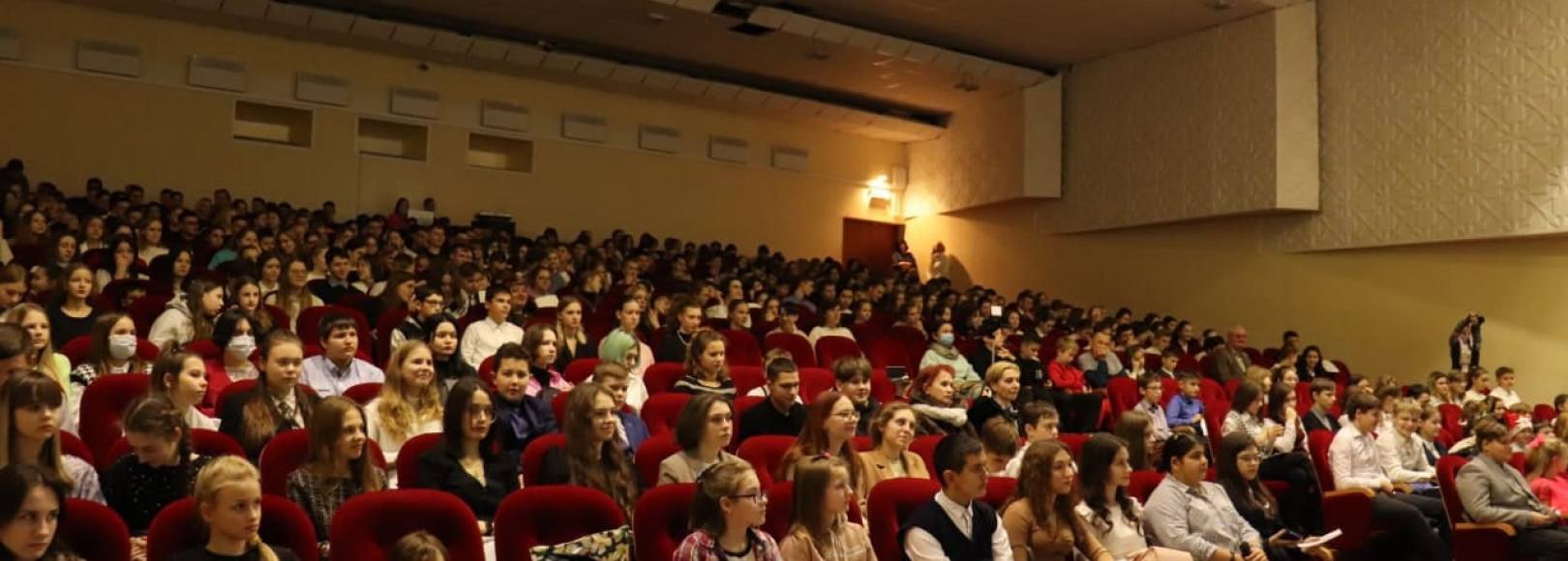 Фотография концертного зала Концертный зал ДК Комсомолец