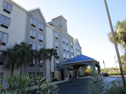 Фотография гостиницы Country Inn & Suites by Radisson, Murrells Inlet, SC