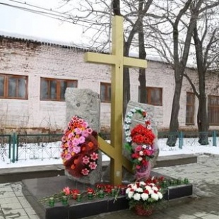 Фотография памятника Памятник жертвам политических репрессий