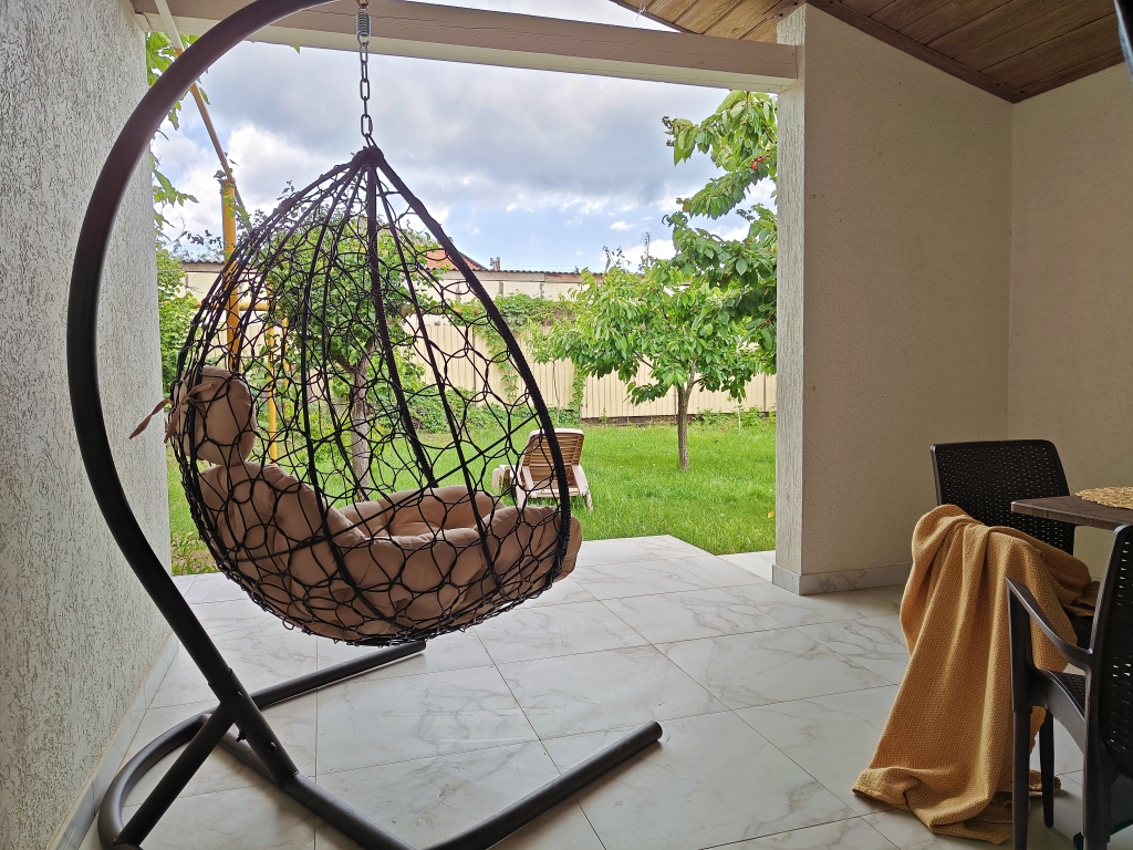 Фотография Коттеджа Частный дом Дуплекс Горчица