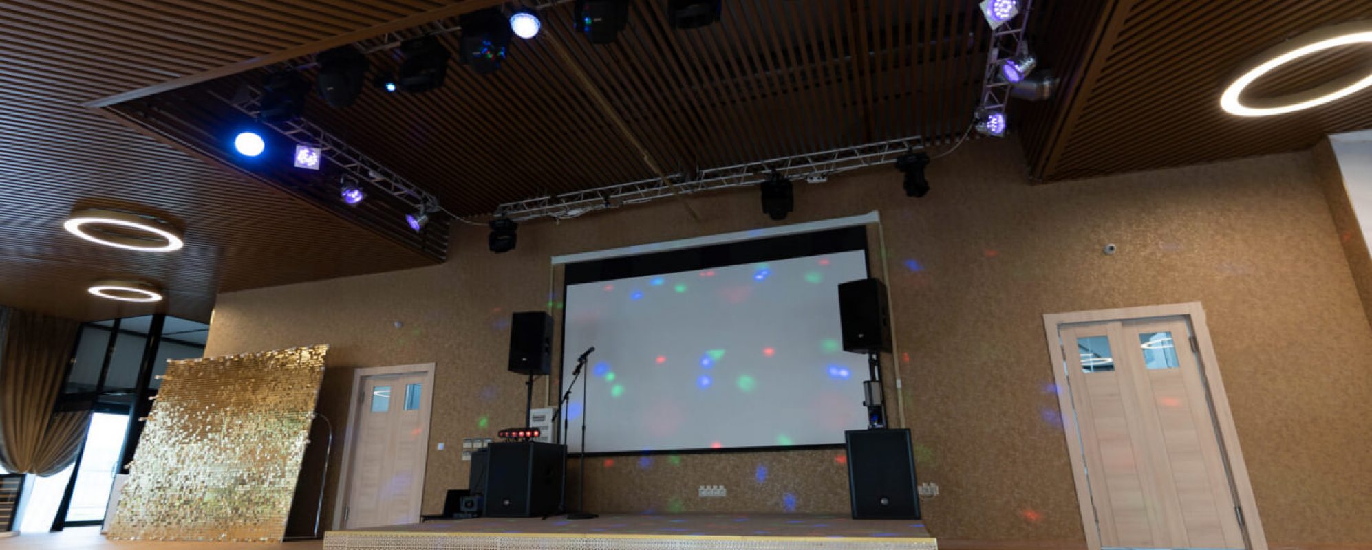 Фотографии банкетного зала Большой зал Forrest