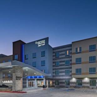 Фотографии гостиницы 
            Fairfield Inn & Suites by Marriott Austin Buda