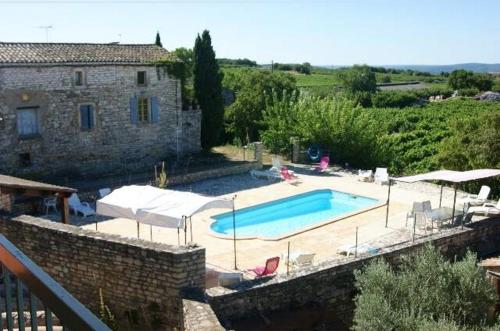 Фотография гостевого дома Maison de 2 chambres avec piscine partagee et jardin amenage a Orgnac l'Aven a 7 km de la plage