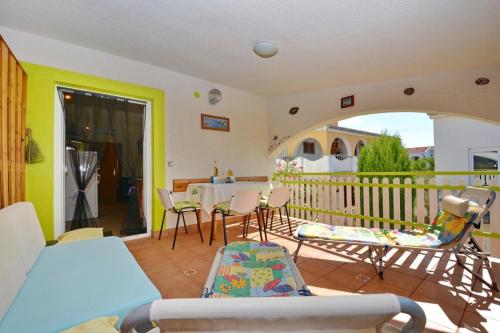 Фотография гостевого дома Apartments by the sea Zdrelac, Pasman - 8362