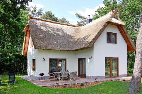 Фотография гостевого дома Holiday Home Kranichnest Zirchow - DOS08161-F