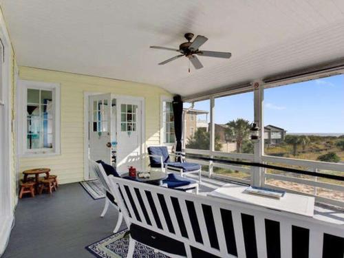 Фотография гостевого дома Benton Cottage