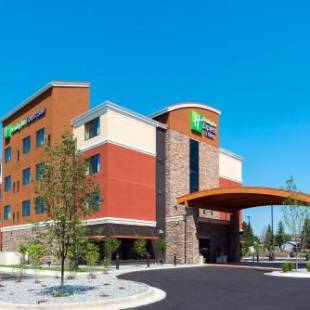 Фотографии гостиницы 
            Holiday Inn Express Hotel & Suites Butte, an IHG Hotel