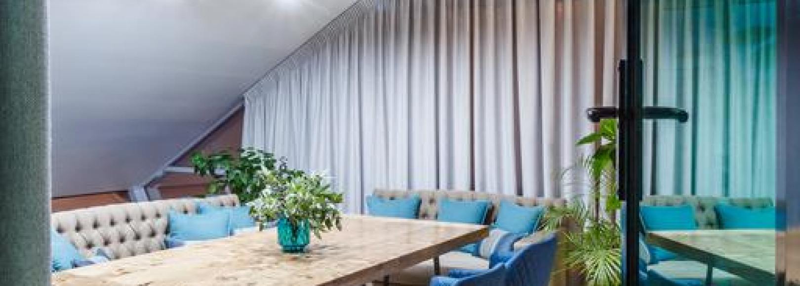 Фотография банкетного зала Ё-Моё на 12 человек