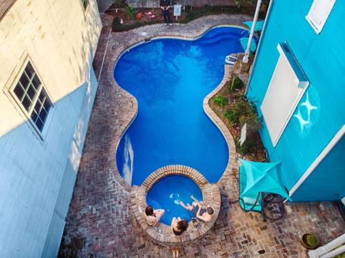 Фотографии мини отеля
4 BR - Sleeps 8! Celebrity Villa Next to Frenchman St