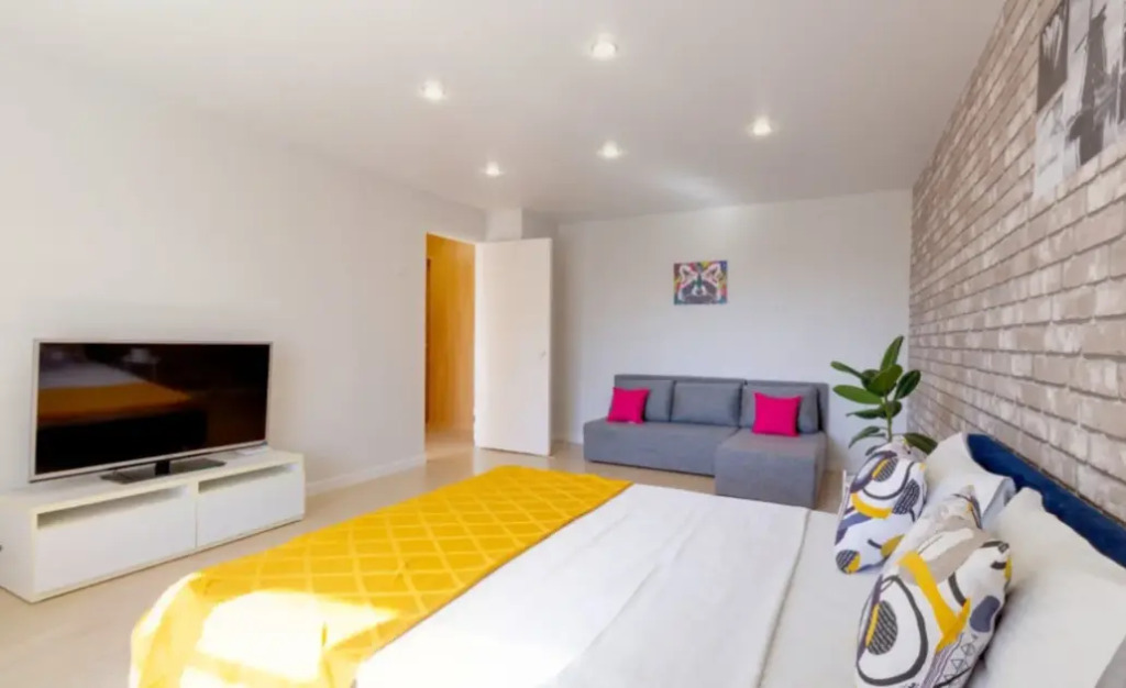 Фотография квартиры ZebraHome (ЗебраХоум) на Приморском бульваре