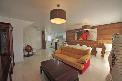 Фотография гостевого дома 5 Rooms 4 baños Acceso Playa 2 Free Parking